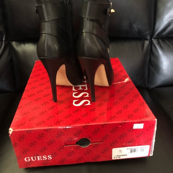 Authentic guess ankle sexy booties - Picture 2 of 5